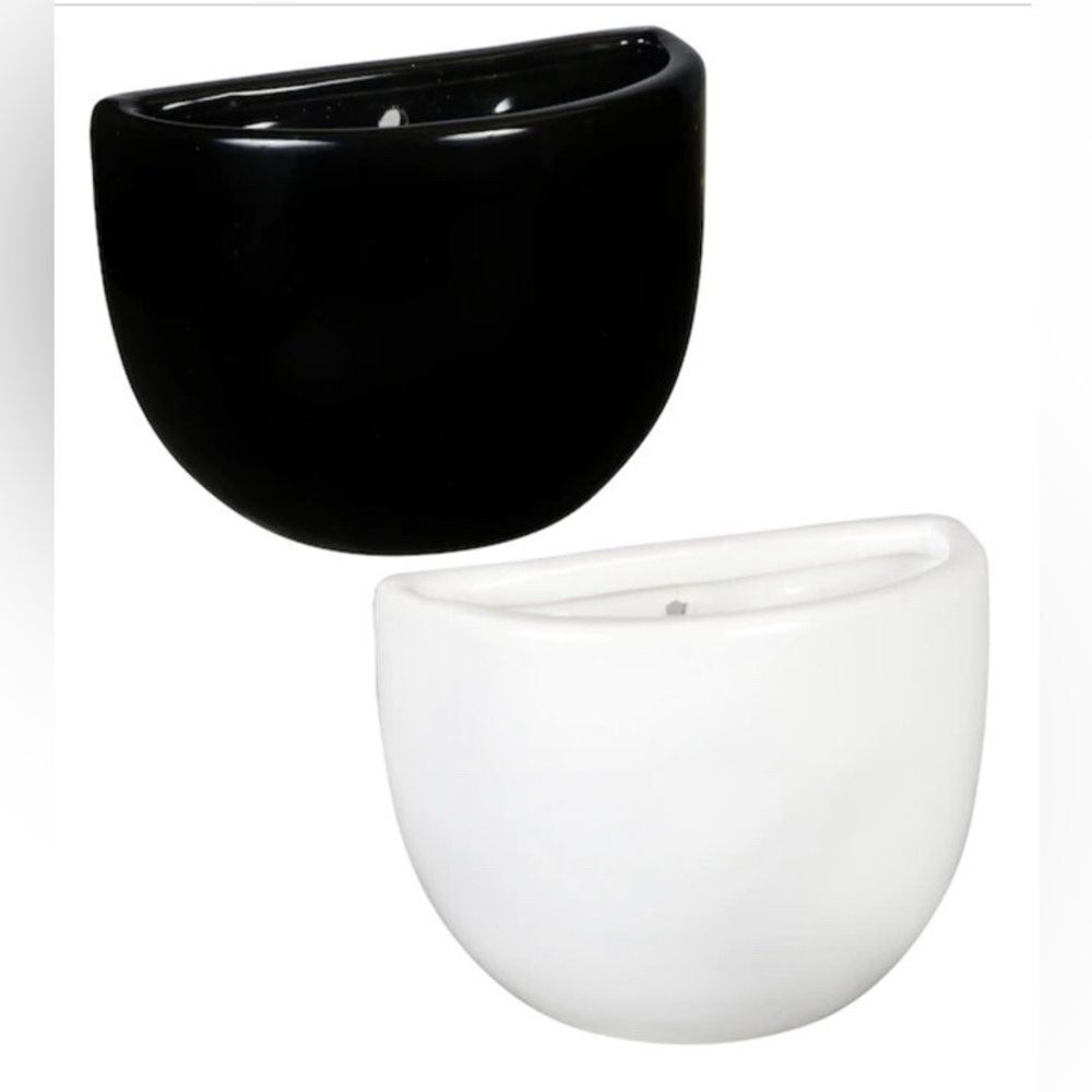 One Black and One White Wall Pocket Hangers for Plants / Garden